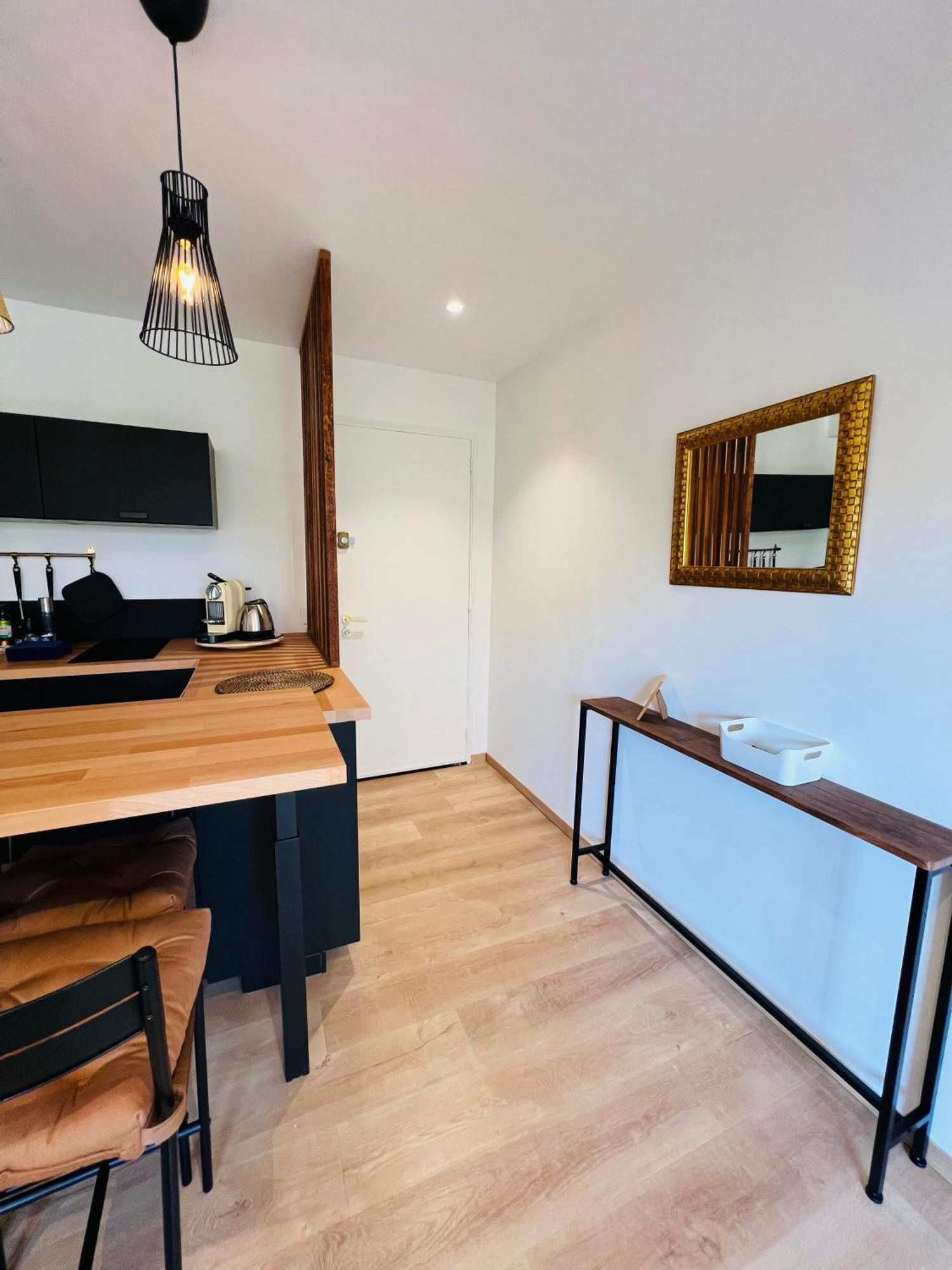 Superbe Appartement Terrasse Et Parking Prive Saint-Tropez Kültér fotó