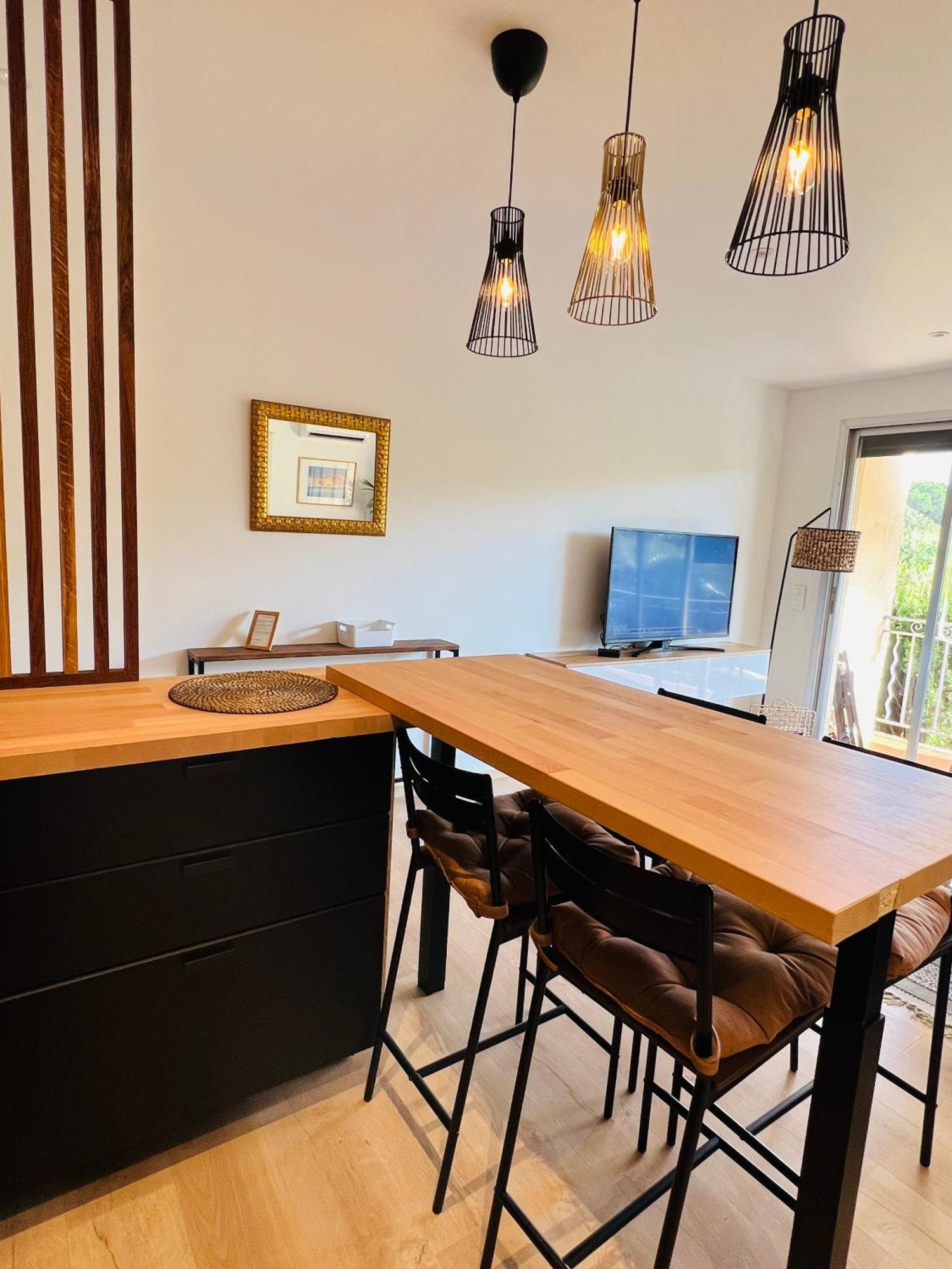 Superbe Appartement Terrasse Et Parking Prive Saint-Tropez Kültér fotó