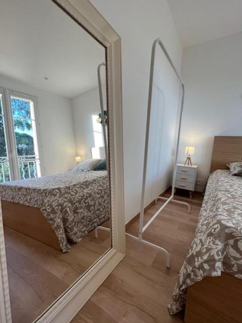 Superbe Appartement Terrasse Et Parking Prive Saint-Tropez Kültér fotó